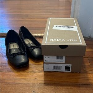Dolce Vita Black Leather Flats